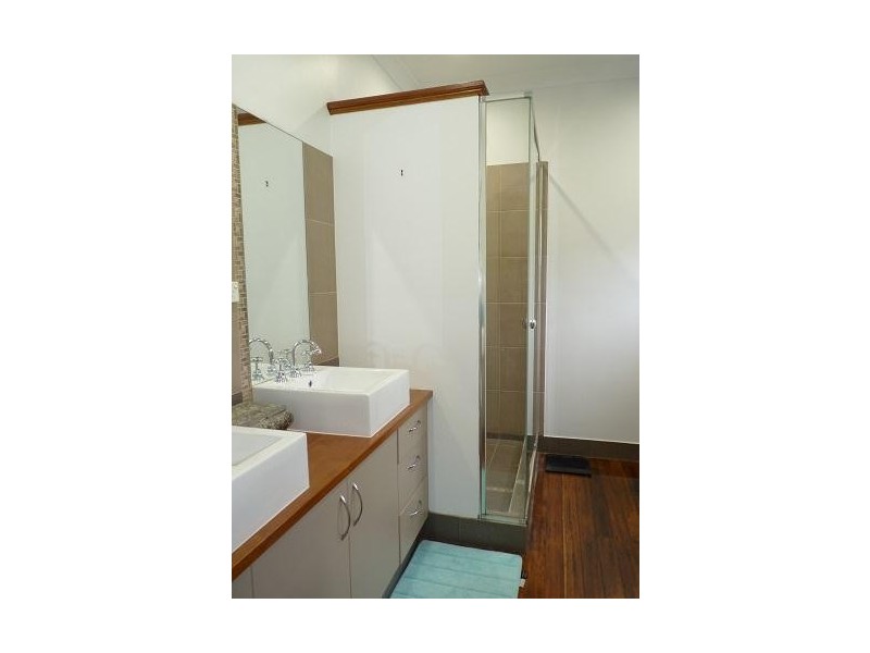 56 Oakley Avenue, East Lismore NSW 2480