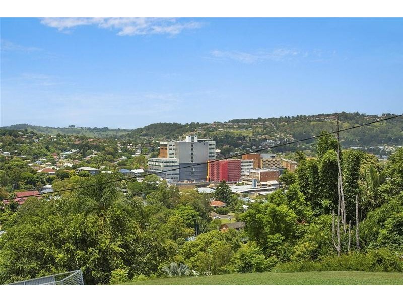 96 Beardow Street West, Lismore Heights NSW 2480