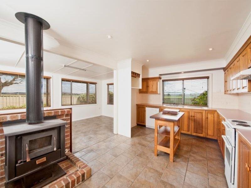 584 Greenwell Point Road, Brundee NSW 2540