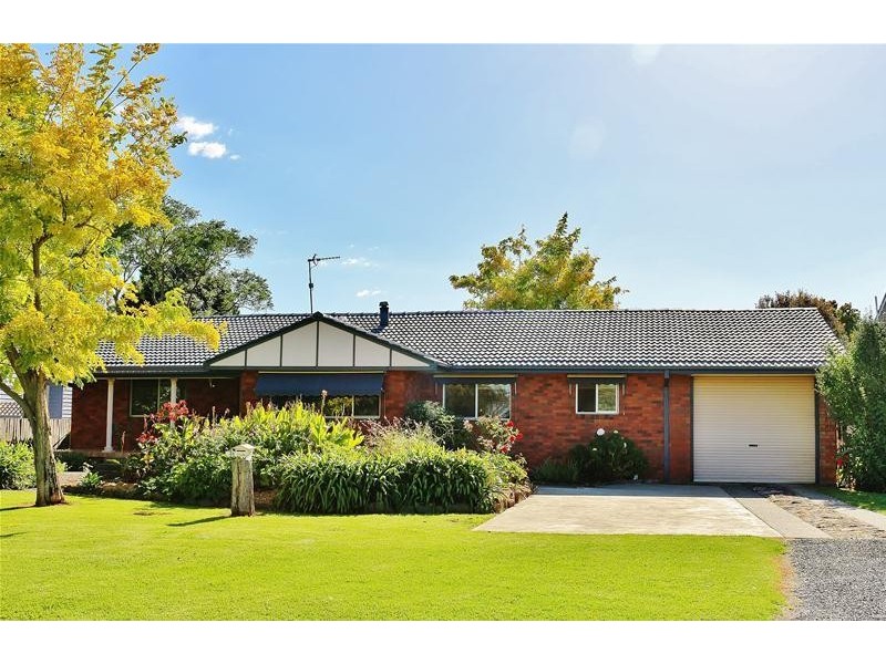 31 Ferry Lane, Nowra NSW 2541