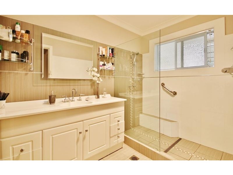 31 Ferry Lane, Nowra NSW 2541