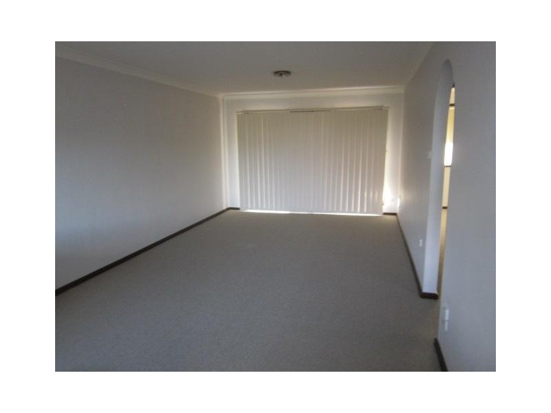 2/22 Dalwah Street, Bomaderry NSW 2541