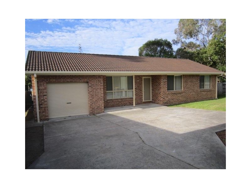 7 Rosewood Close, Nowra NSW 2541
