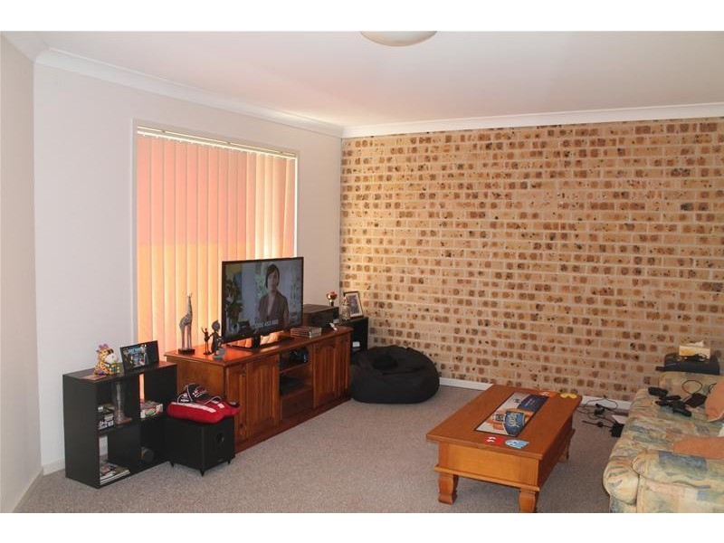 3/3 Harbour Boulevard, Bomaderry NSW 2541