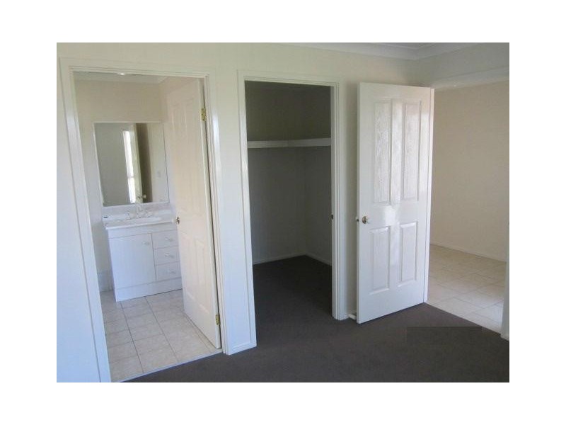 84 Sophia Road, Worrigee NSW 2540