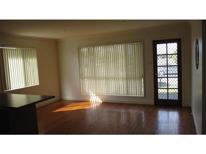 21 Woolstencraft Street, Shoalhaven Heads NSW 2535