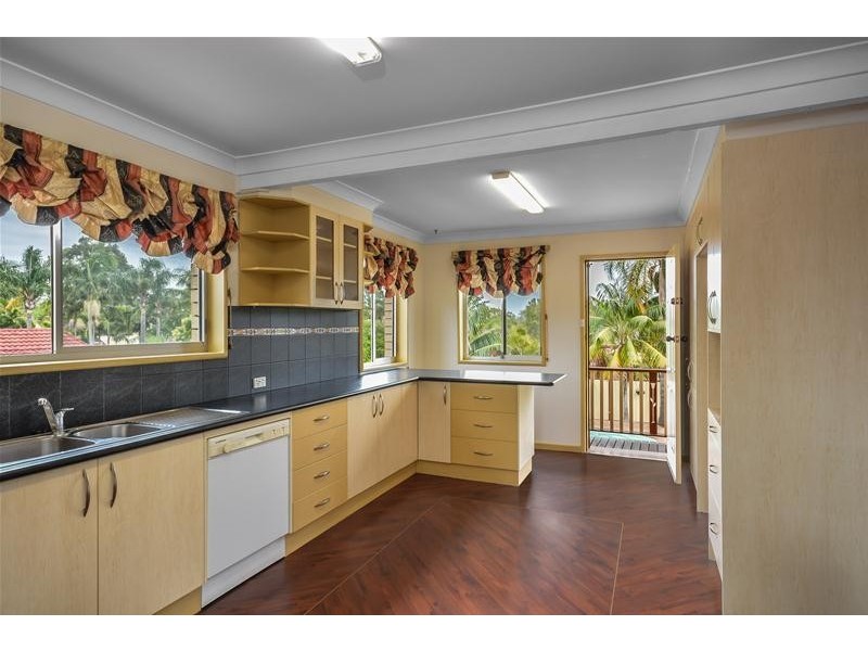 13 Caroola Parade, North Nowra NSW 2541