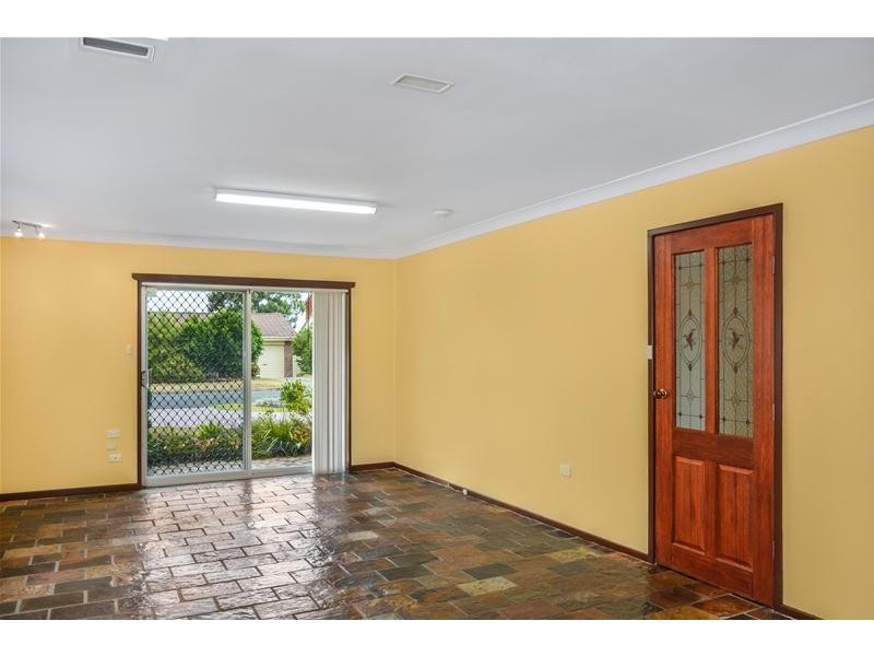13 Caroola Parade, North Nowra NSW 2541