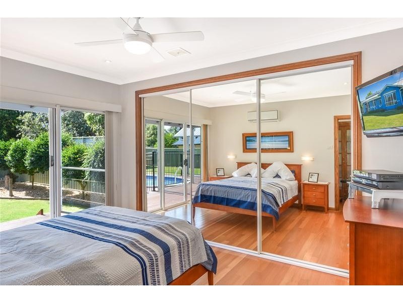 33 Ferry Lane, Nowra NSW 2541