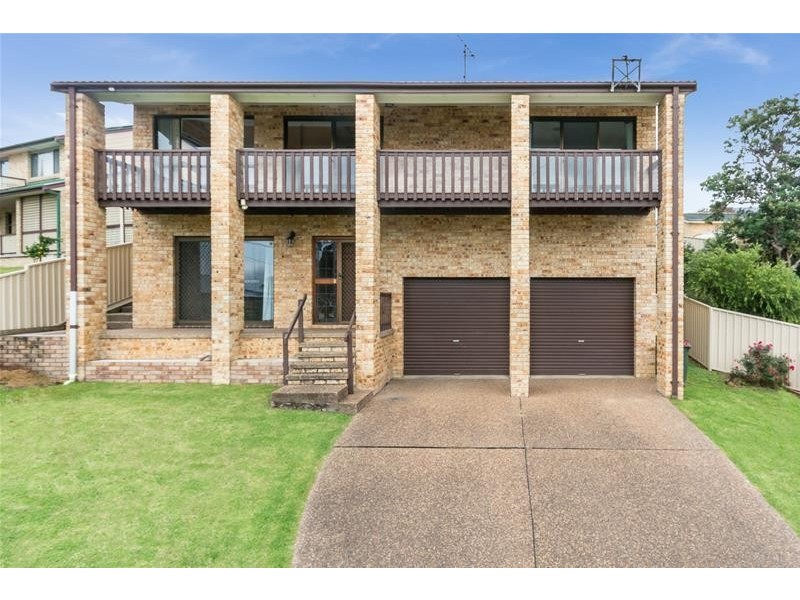 26 Comarong Street, Greenwell Point NSW 2540