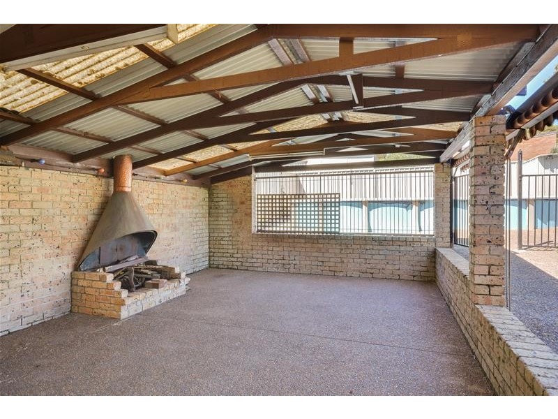 26 Comarong Street, Greenwell Point NSW 2540