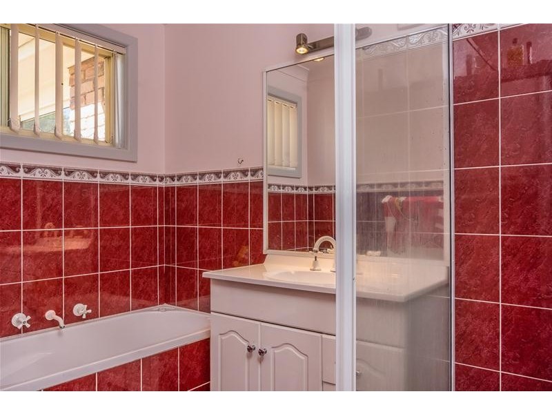 4 Copper Leaf Place, Worrigee NSW 2540