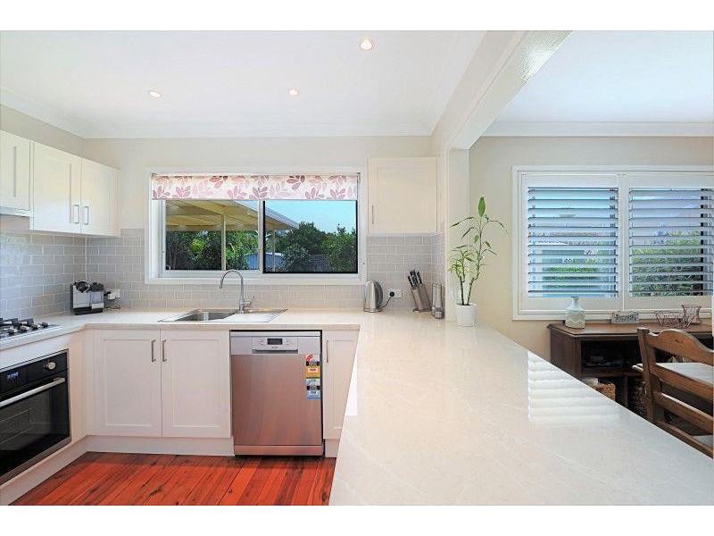 2 McDonald Avenue, Nowra NSW 2541