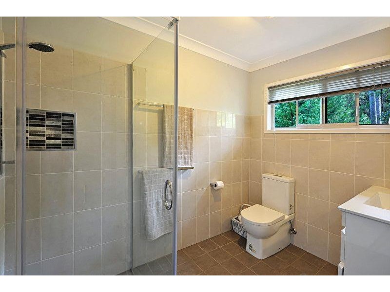 2 McDonald Avenue, Nowra NSW 2541