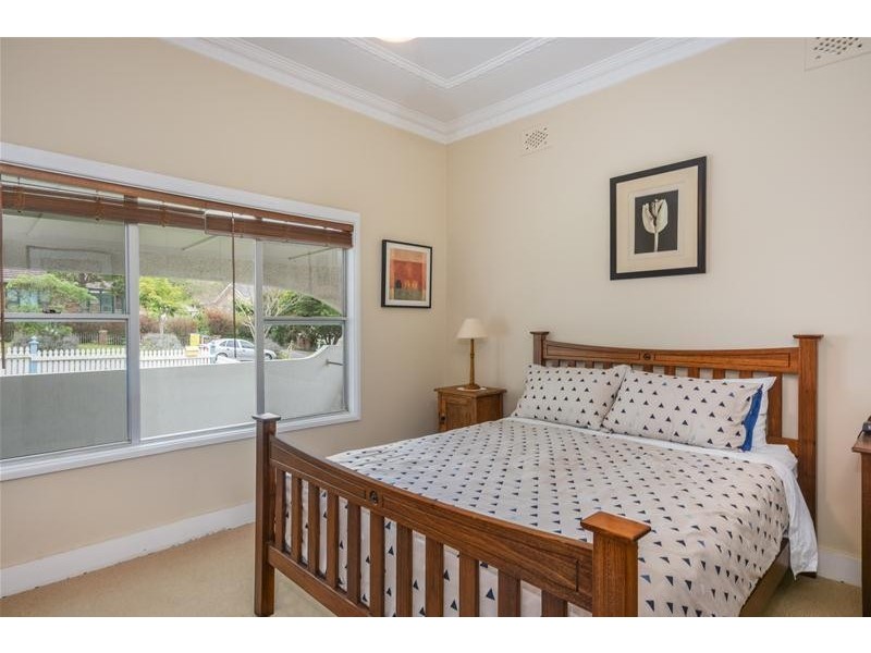 38 West Street, Nowra NSW 2541