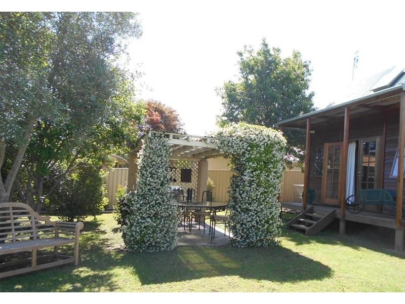 131 Berry Street, Nowra NSW 2541