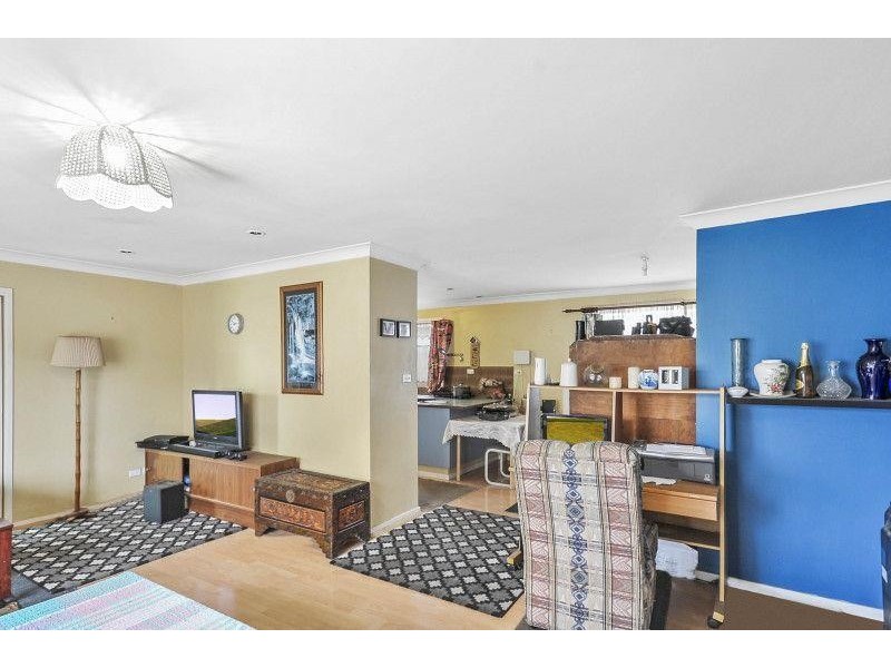 21 Salisbury Drive, Nowra NSW 2541