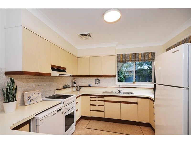 4 Christine Place, Nowra NSW 2541