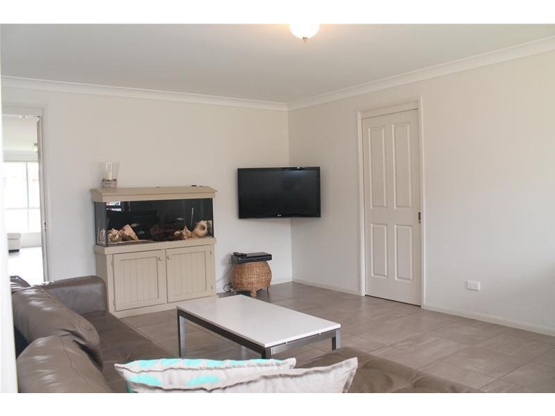 7 Hannah Place, Worrigee NSW 2540