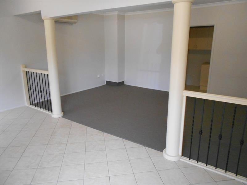 5 Burradoo Crescent, Nowra NSW 2541