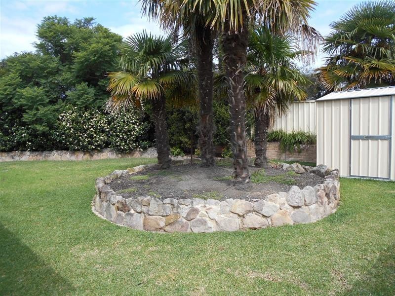 5 Burradoo Crescent, Nowra NSW 2541