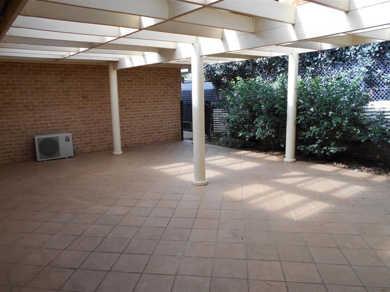 5 Burradoo Crescent, Nowra NSW 2541