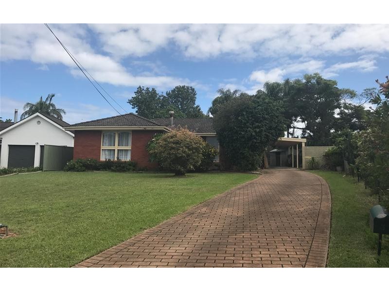 3 Clarke Avenue, North Nowra NSW 2541