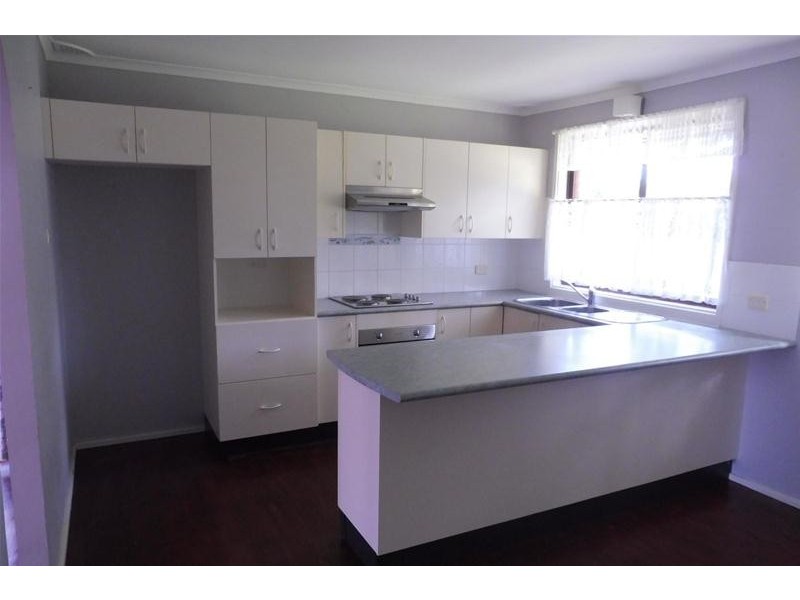 3 Clarke Avenue, North Nowra NSW 2541