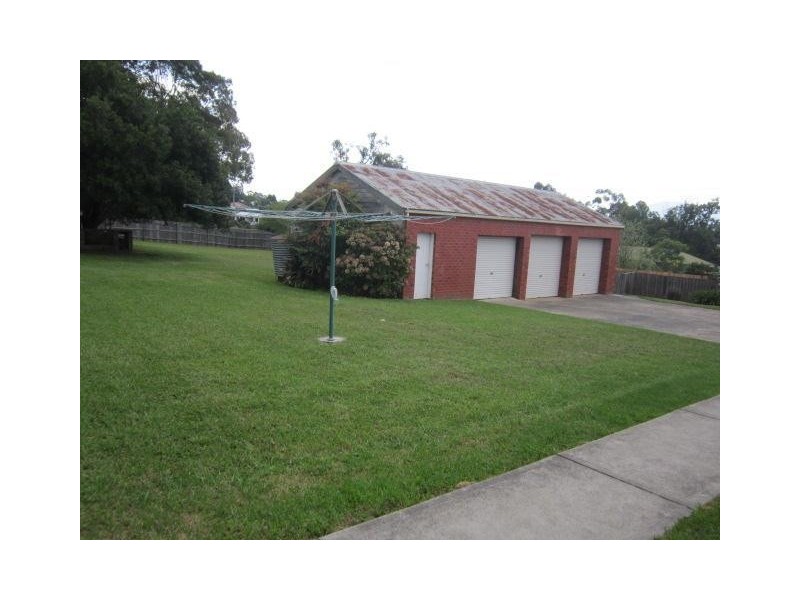 135 Kinghorne Street, Nowra NSW 2541