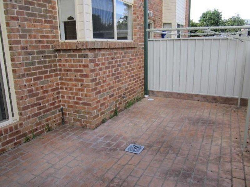 3/3 Campbell Place, Nowra NSW 2541