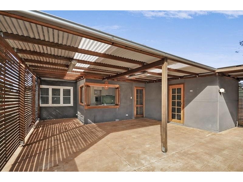 62 Yalwal Road, West Nowra NSW 2541