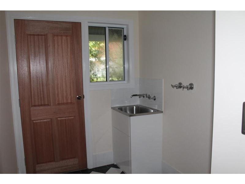 3 Colyer Avenue, Nowra NSW 2541