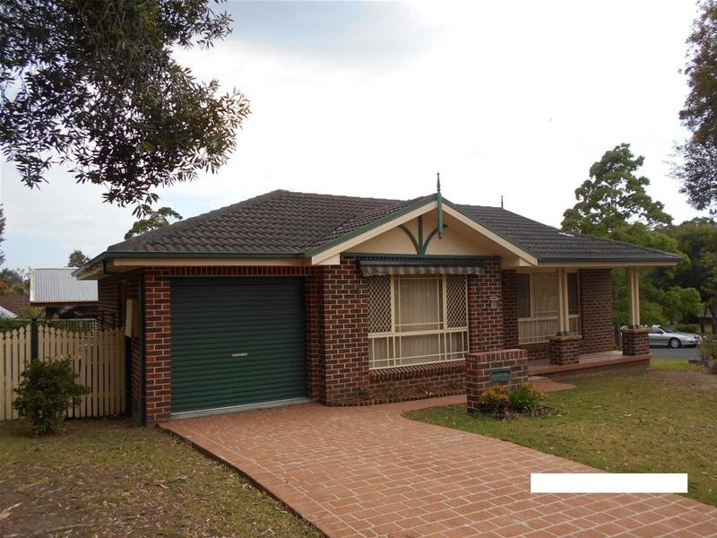 1 Mayfair Court, Bomaderry NSW 2541