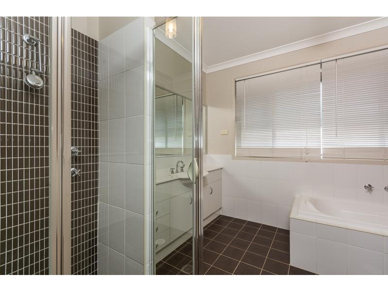 4 Mintbush Crescent, Worrigee NSW 2540