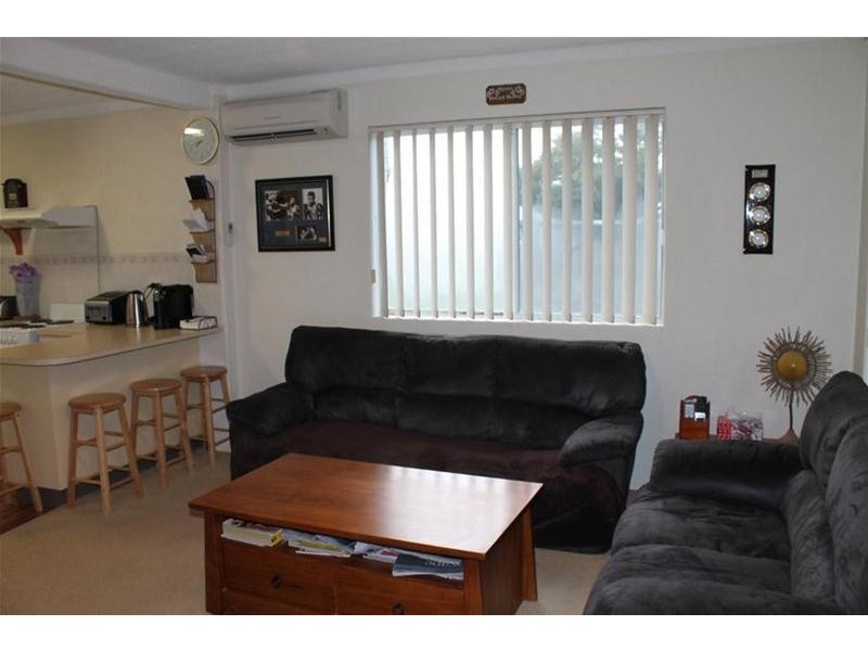 1/11 Karowa Street, Bomaderry NSW 2541