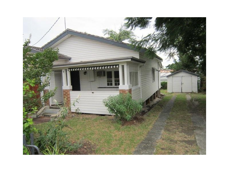 4B Tarawarra Street, Bomaderry NSW 2541