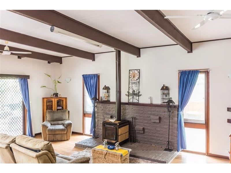 12 Seccombe Street, Nowra NSW 2541