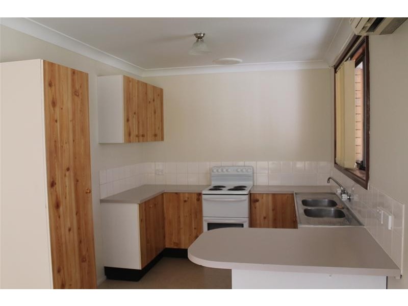 1/7 Campbell Place, Nowra NSW 2541