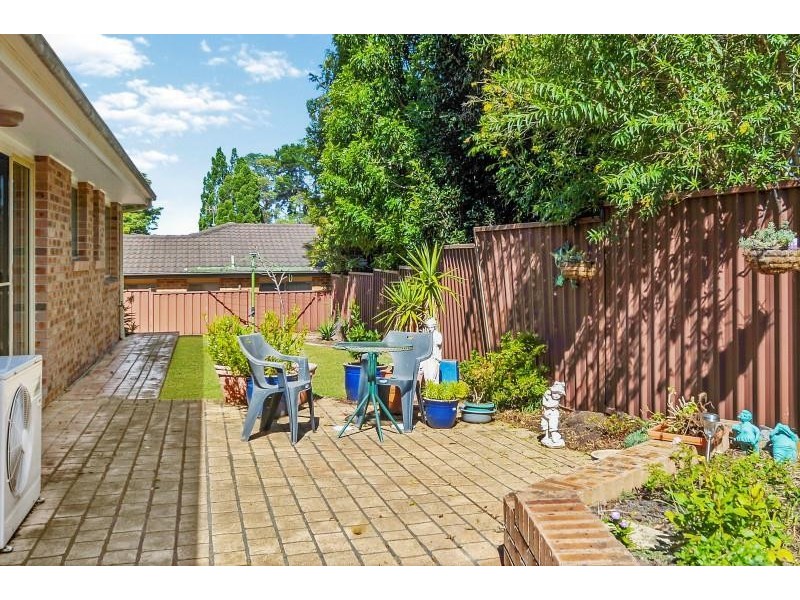 2B Mulgen Crescent, Bomaderry NSW 2541