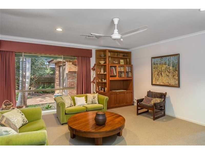 35 Lyrebird Drive, Nowra NSW 2541