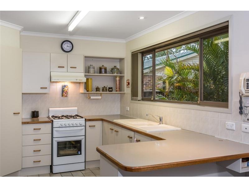35 Lyrebird Drive, Nowra NSW 2541