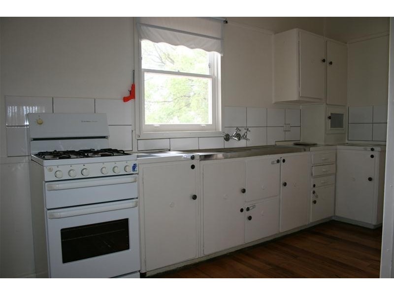 6 Ryan Avenue, Nowra NSW 2541