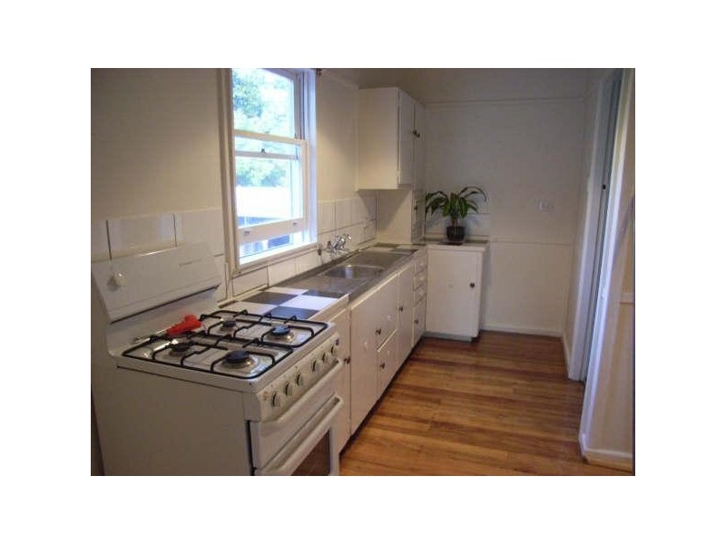 6 Ryan Avenue, Nowra NSW 2541