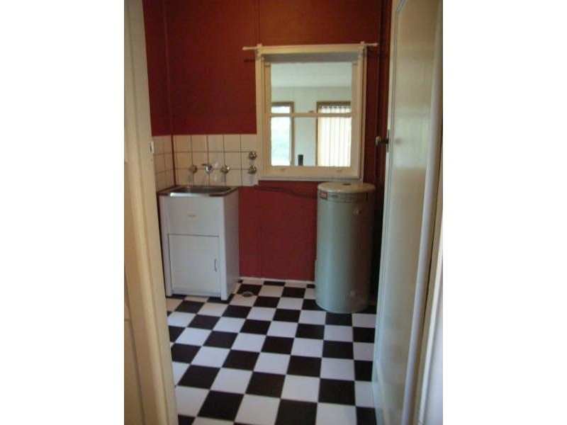 6 Ryan Avenue, Nowra NSW 2541