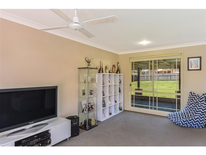 34 Rayleigh Drive, Worrigee NSW 2540