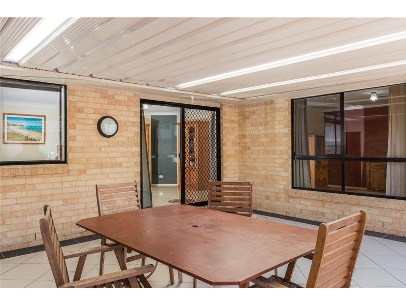 18 Riveroak Road, Worrigee NSW 2540