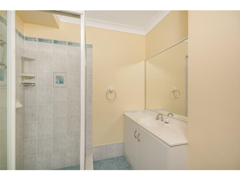 18 Riveroak Road, Worrigee NSW 2540