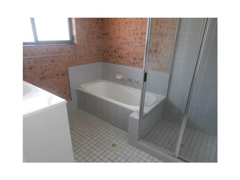 5/331 Princes Highway, Bomaderry NSW 2541