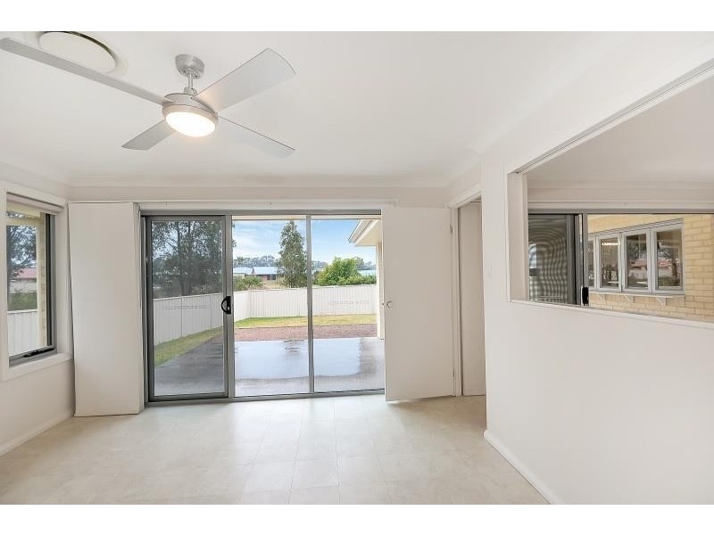 30 Blue Bell Way, Worrigee NSW 2540