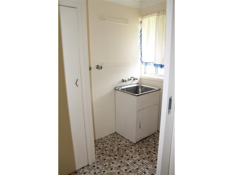 21 McDonald Avenue, Nowra NSW 2541